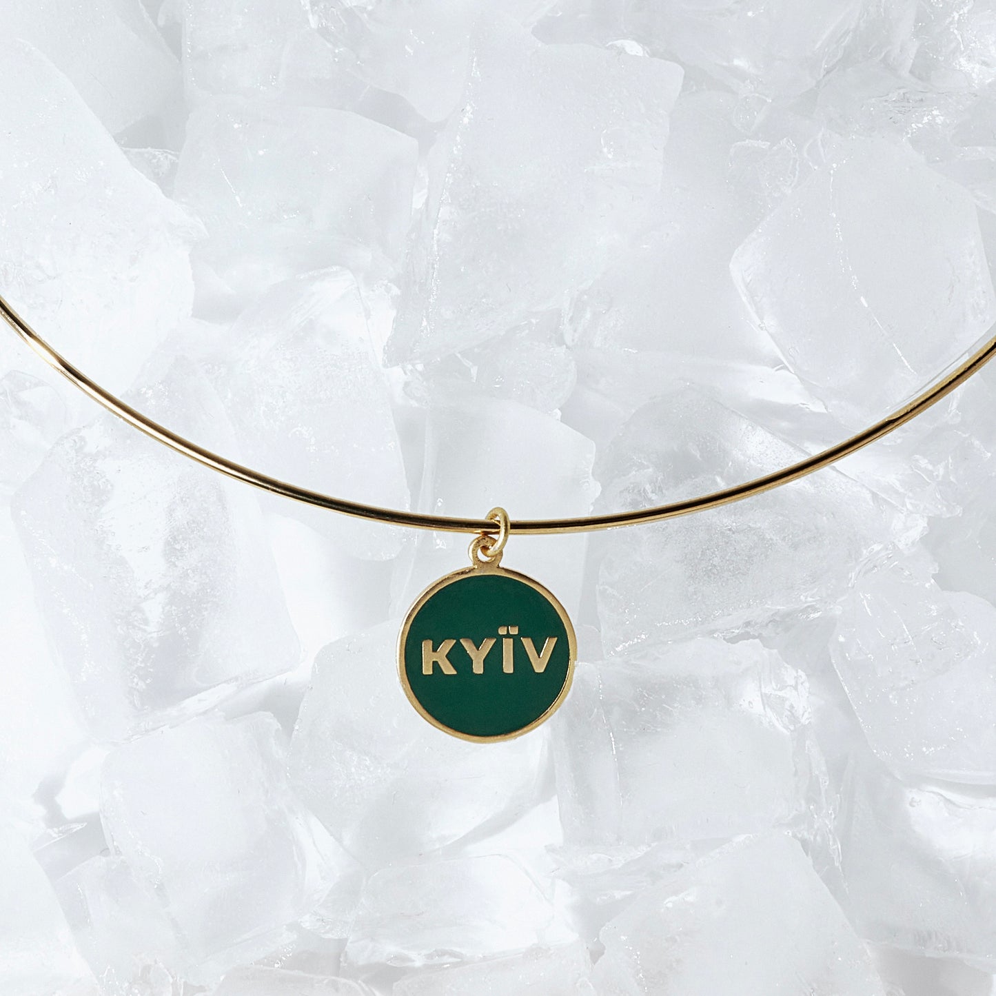 Necklace vDoma gold