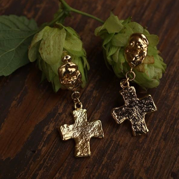 Earrings gold