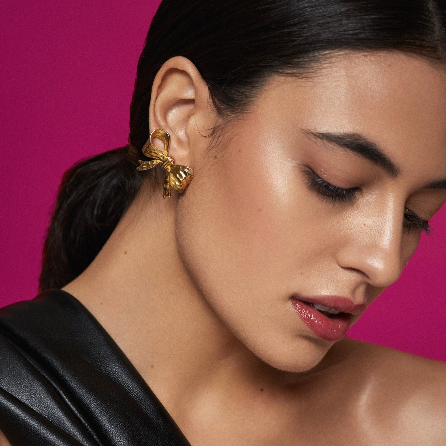 Mono Earring Bow gold