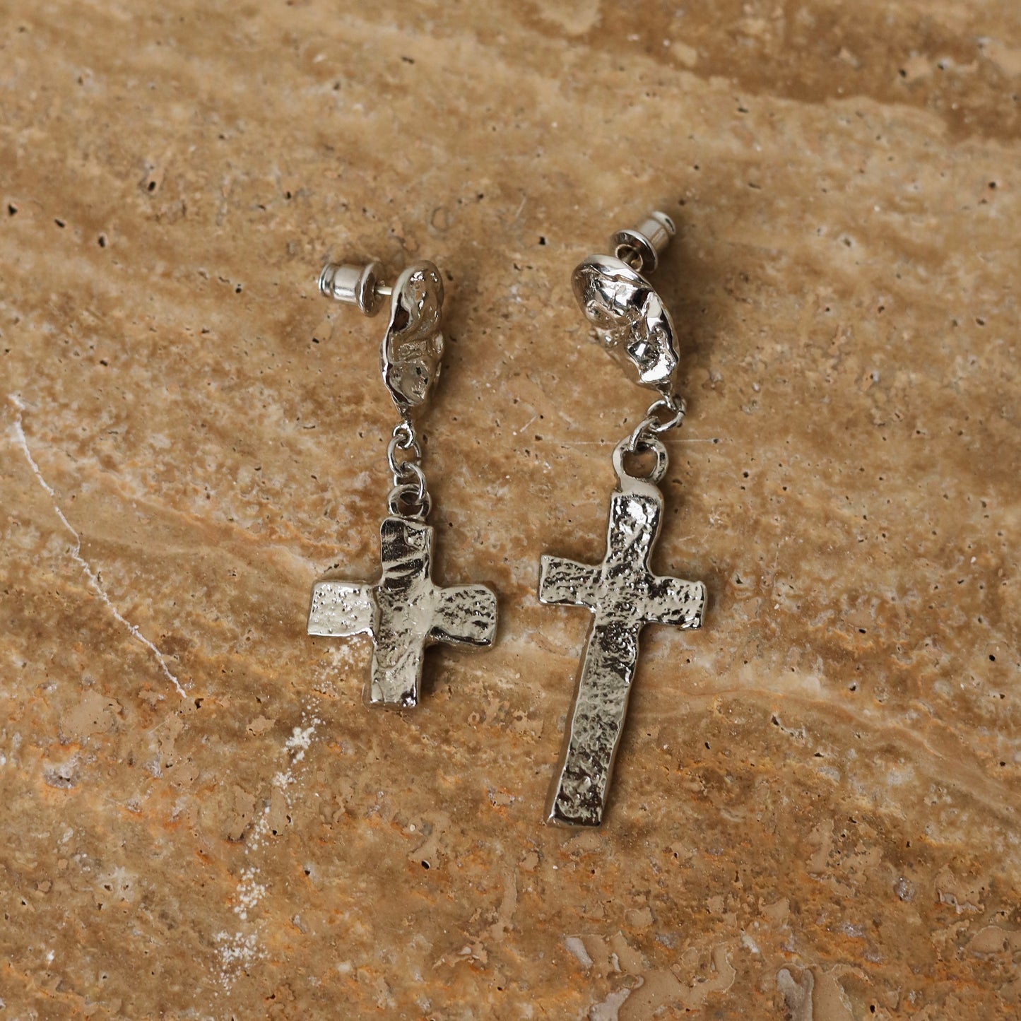 Asymmetric Earrings platinum