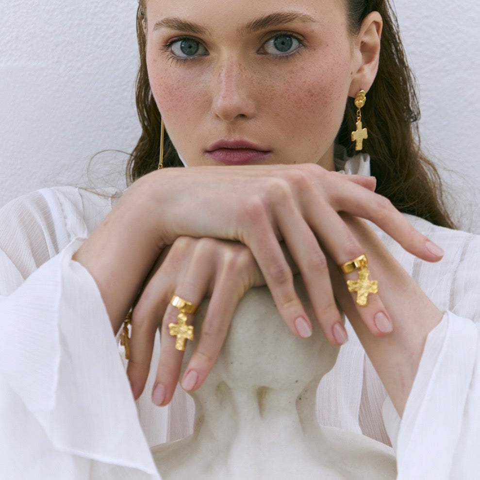 Ring gold