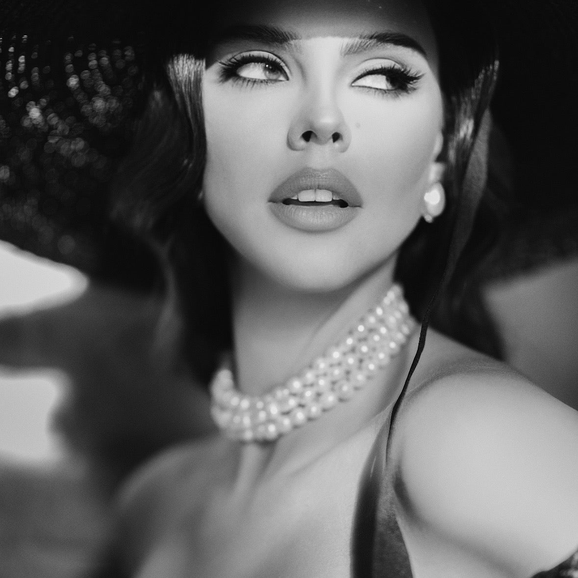 Pearl necklace “Timeless”