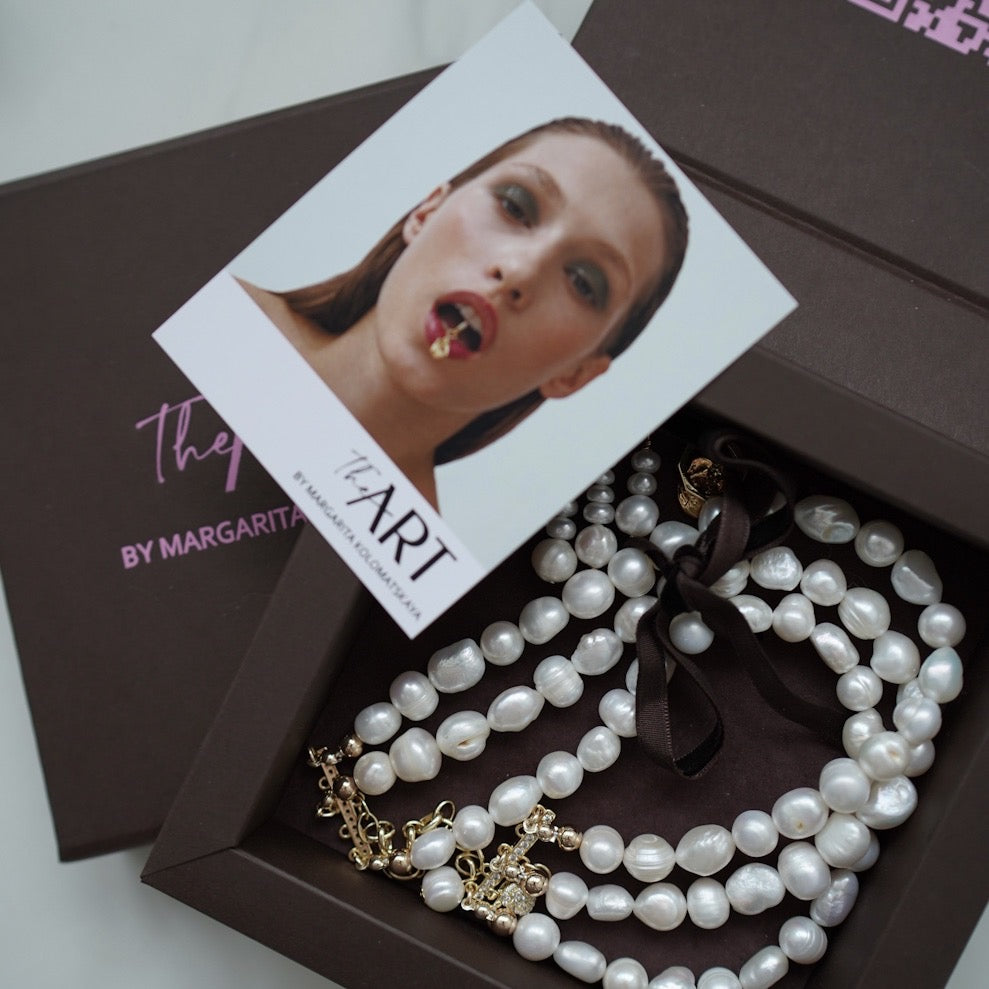 Pearl necklace “Timeless”