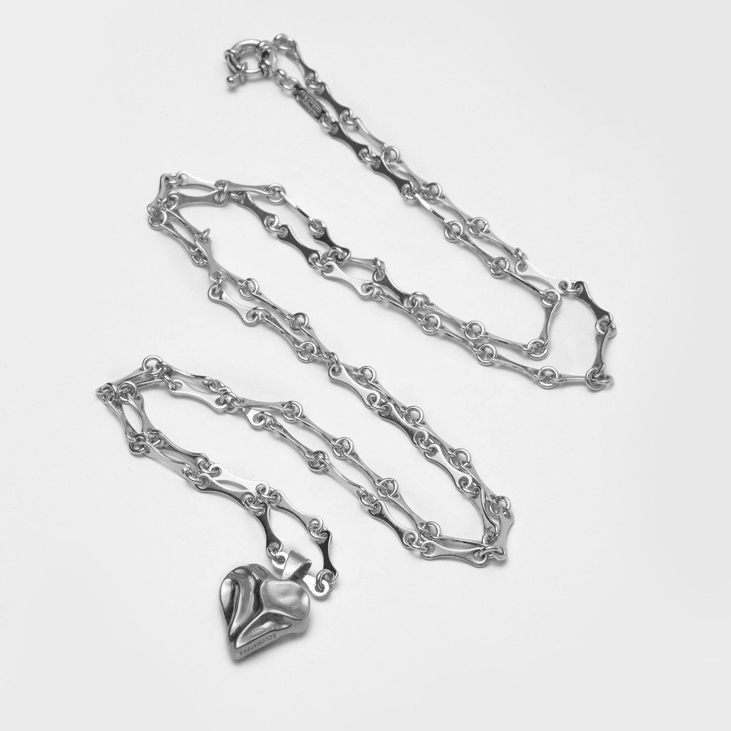 Long Chain Heart platinum